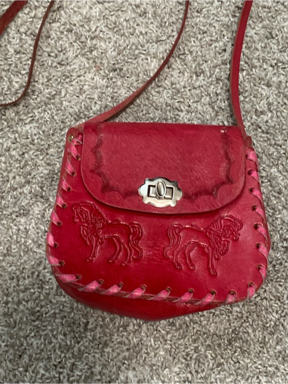 Y2K Red Leather Mini Crossbody Bag with Embossed Horse Details - Picture 2 of 7